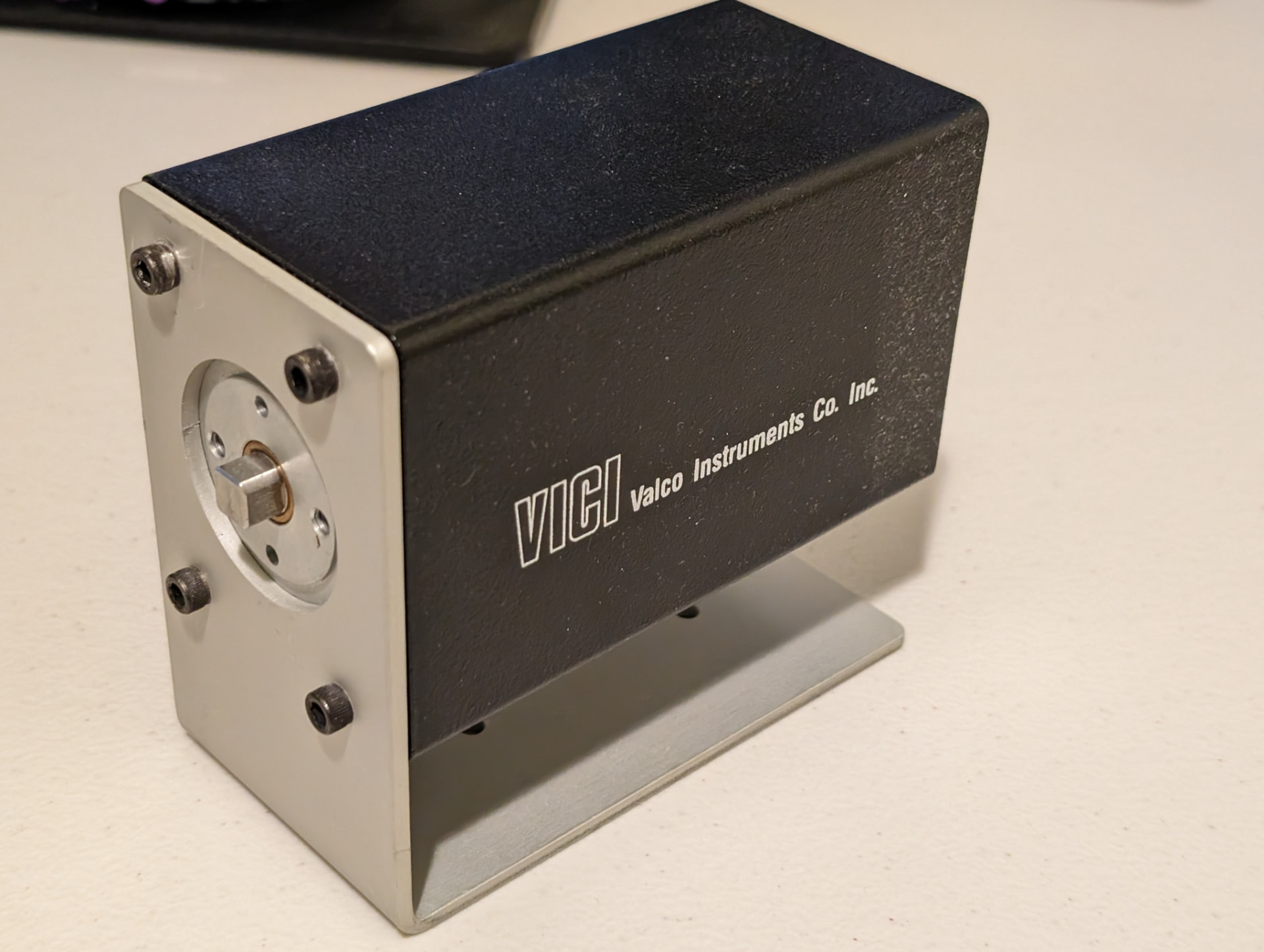 VICI Valco Instruments universal electric actuator
